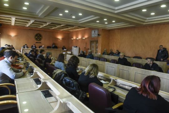 Ο Κακλαμάνης πανηγυρίζει για το δάνειο στον… Καμίνη