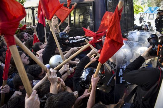Πανεκπαιδευτικό συλλαλητήριο με εντάσεις