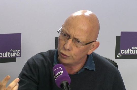 «Η δημοκρατία έχει ακόμα τη δύναμη να μας εκπλήξει»