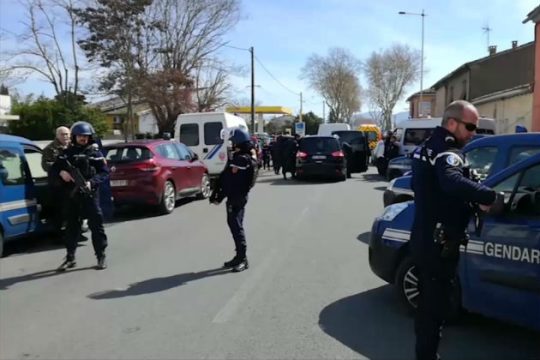 Ομηρία σε σούπερ μάρκετ της Γαλλίας