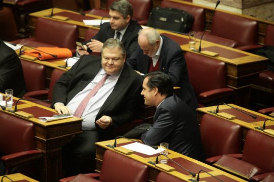 Αναθεώρηση χωρίς τους σκευωρούς…