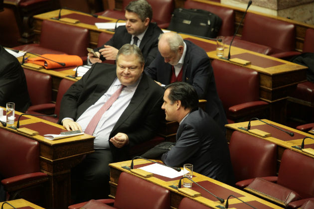 Αναθεώρηση χωρίς τους σκευωρούς…