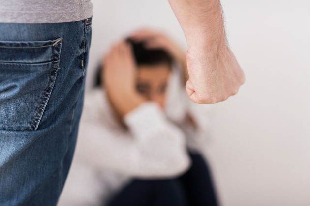 Στη Βουλή η διεθνής σύμβαση κατά της ενδοοικογενειακής βίας