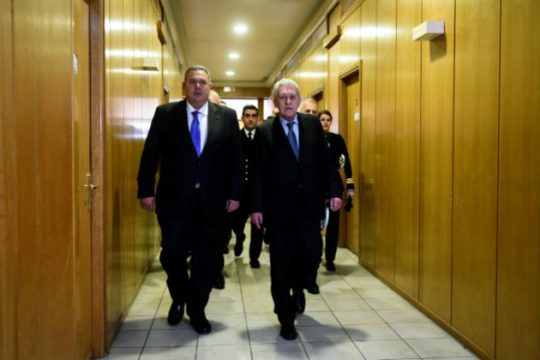 Νέο «άδειασμα» Καμμένου από Κουβέλη