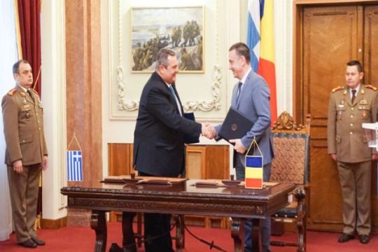Ομήρους χαρακτηρίζει τους δύο στρατιωτικούς ο Καμμένος