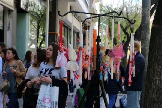 Σε ισχύ το πασχαλινό ωράριο
