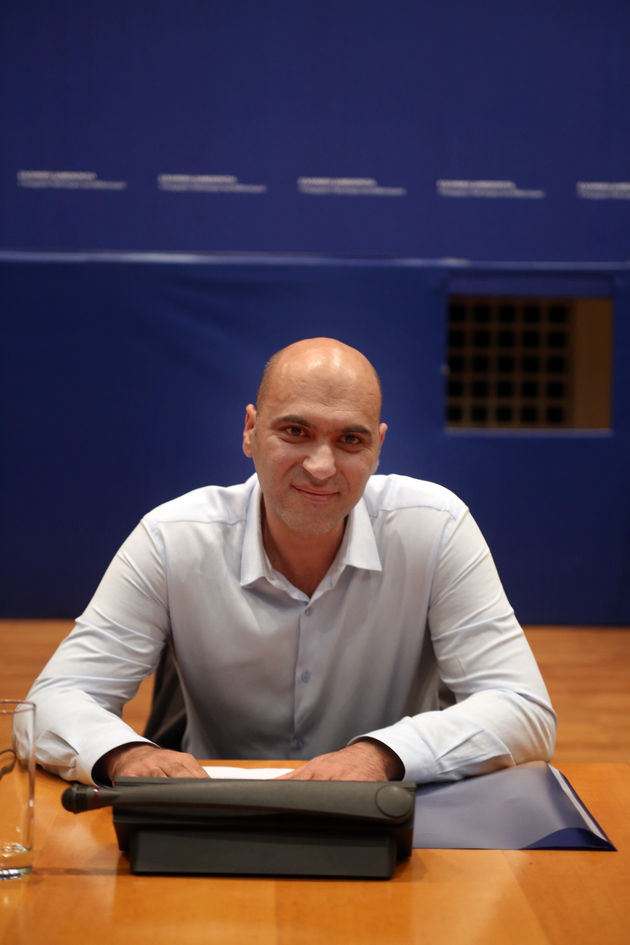Υπερ-υφυπουργός με αυξημένες αρμοδιότητες
