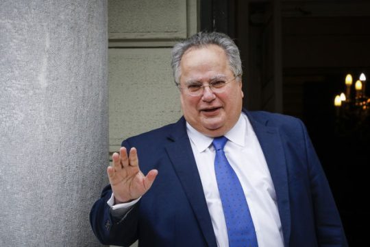Προτάσεις εσείς, προτάσεις κι εμείς