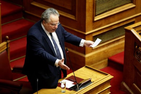 Μόνο φανερή διπλωματία…