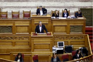Κατάργηση του «τρομονόμου» και αλλαγές για τη χρήση DNA ως αποδεικτικό ζητά το ΚΚΕ