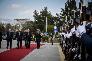 Καλύτερα υπουργός ο Κουβέλης, παρά Πρόεδρος της Δημοκρατίας…