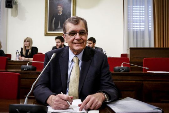 Κρεμαστινός κατά «σκευωρολογίας»