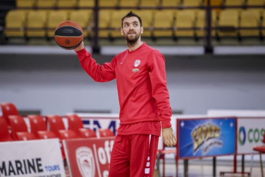 Με Μάντζαρη κόντρα στην Αναντολού Εφές