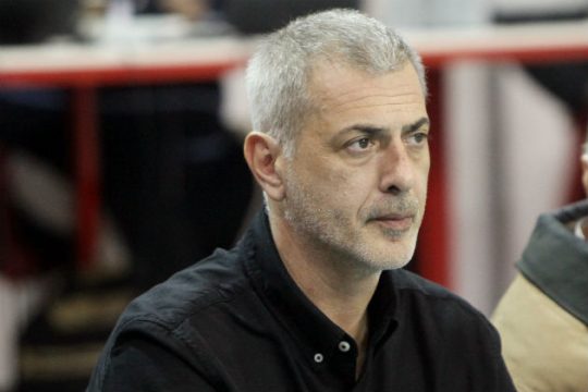 Αγριεύει η αντιπαράθεση για τη μεταστέγαση των δικαστηρίων Πειραιά