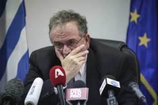 Συγκινητική αλλαγή φρουράς με μηνύματα προς την Ευρώπη