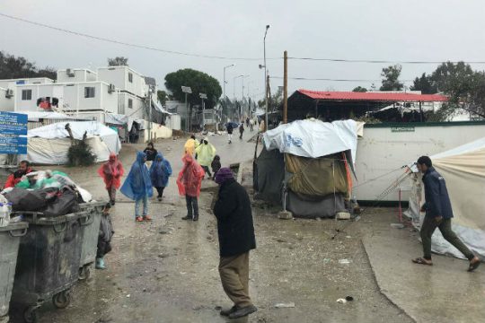Δύο χρόνια συμφωνία ΕΕ-Τουρκίας και τα «αόρατα» τραύματα των εγκλωβισμένων προσφύγων