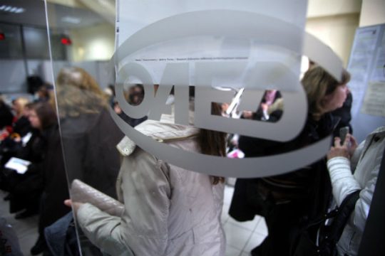 30-54 ετών το 62,3% των ανέργων