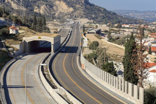 «Μαύρη τρύπα» οι ελληνικοί αυτοκινητόδρομοι