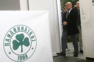 Μια ανάσα απ’ τον γκρεμό