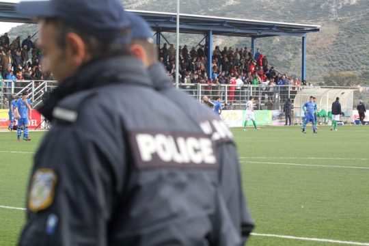 Τα παιδιά (δυστυχώς) παίζουν μπάλα όπως οι μεγάλοι…