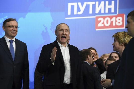Αναμενόμενος θρίαμβος, αναπόφευκτες καταγγελίες