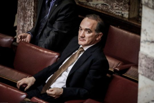 Δεν πάει στην προανακριτική για τη Novartis και ο Μ. Σαλμάς