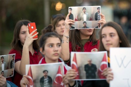 Τουρκική επιχείρηση α λα Οτσαλάν στο Κόσοβο