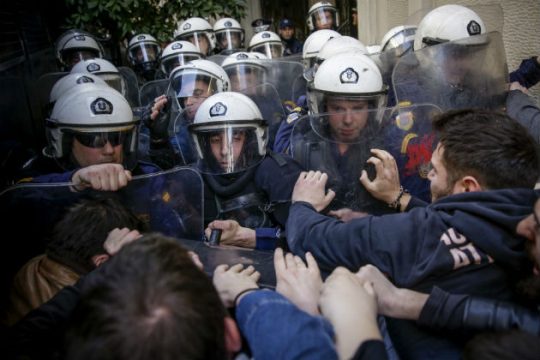 Ένταση σε συμβολαιογραφικό γραφείο στο Κολωνάκι