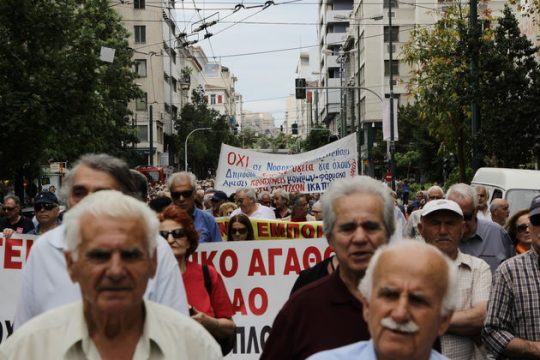 Στον Συνήγορο του Πολίτη για την ασφάλιση