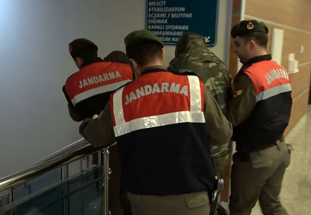 Χαμηλοί τόνοι και μηνύματα στην Άγκυρα