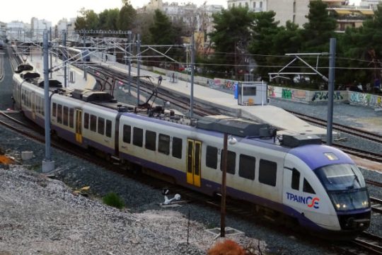Προσφορά ΤΡΑΙΝΟΣΕ λίγο πριν τη λήξη για το 100% της ΕΕΣΣΤΥ