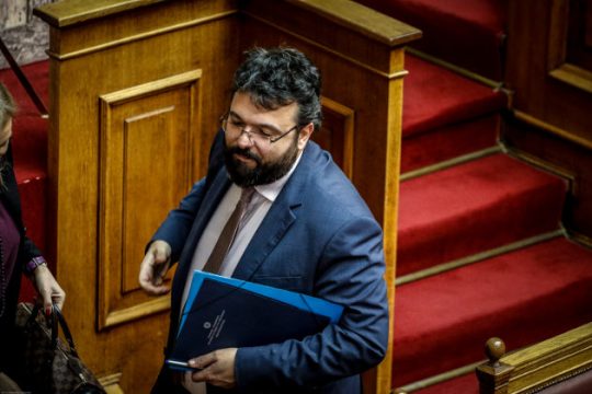 Τρεις απαράβατοι όροι για να γίνει ξανά σέντρα στη Super League