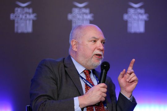 «Επρεπε, δεν το κάναμε, λυπάμαι…»