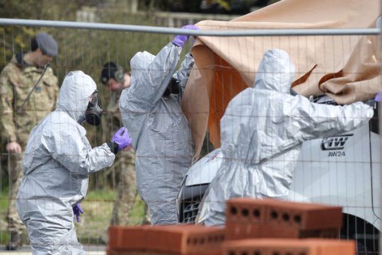 Φημολογίες και σενάρια συντηρούν το ψυχροπολεμικό κλίμα