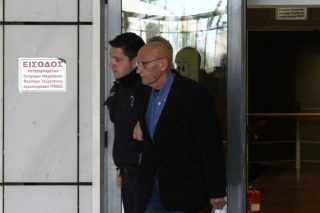 Νέα «μίζα» 359.000 ελβετικών φράγκων για τον… φτωχό Ν. Ζήγρα
