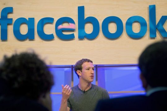Πολλαπλών… χρήσεων οι χρήστες του facebook
