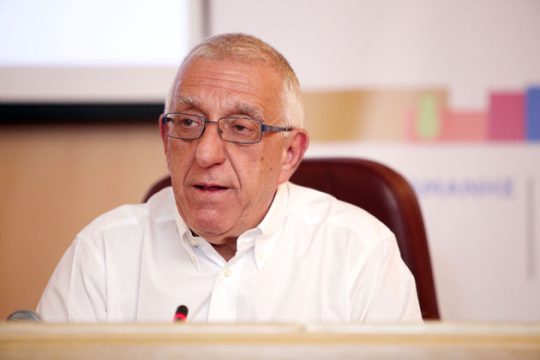 «Δεν πρόκειται να παρακαλέσουμε για συνεργασίες»