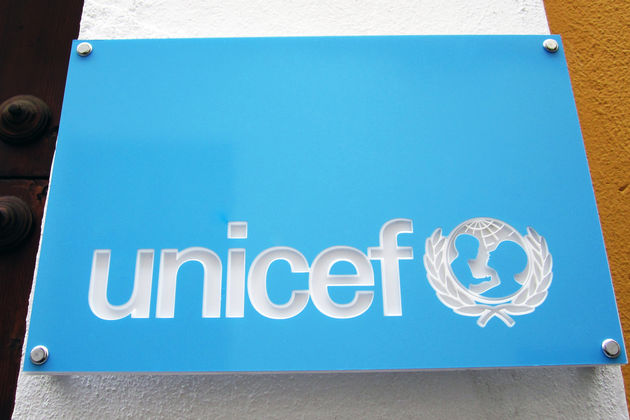 Οικογενειοκρατία, «μίζες» και διαπλοκή στη UNICEF!