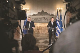 Μας έδωσαν τόσο… όσο