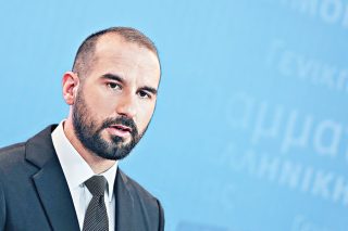 «Το καλοκαίρι θα διευθετηθεί το χρέος»