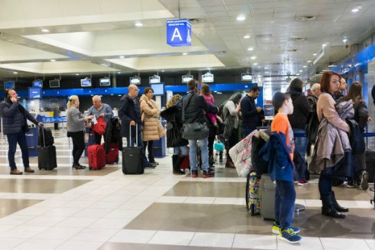 Απογειώνεται η αεροπορική κίνηση