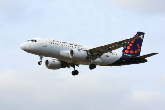 Καθυστερήσεις στις μισές ευρωπαϊκές πτήσεις λόγω βλάβης