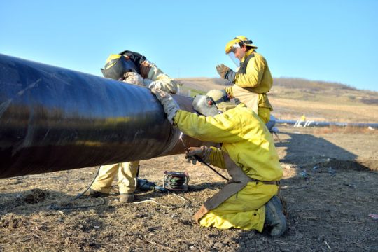 Σε τρίτο γύρο πάει η πώληση του ΔΕΣΦΑ