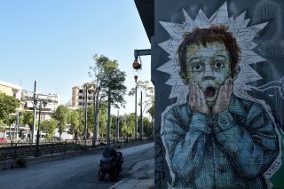 Αλλού κραυγές, αλλού σιωπή