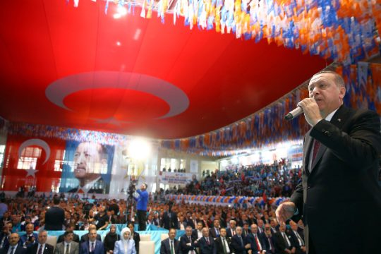 Νέο «ξήλωμα» αξιωματικών του τουρκικού στρατού