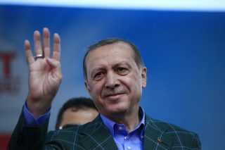 Θέλει τη «στέψη» του μια ώρα αρχύτερα