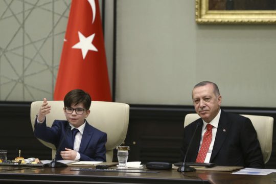 Τεταμένο κλίμα ενόψει της κάλπης-εξπρές του Ιουνίου