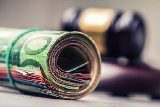 Προληπτική πιστωτική γραμμή στήριξης προτείνει το ΙΟΒΕ