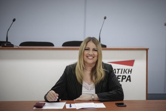 Εκλογικό συναγερμό σήμανε η Φώφη Γεννηματά