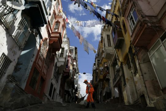 Κίνδυνος υπερθέρμανσης για την τουρκική οικονομία